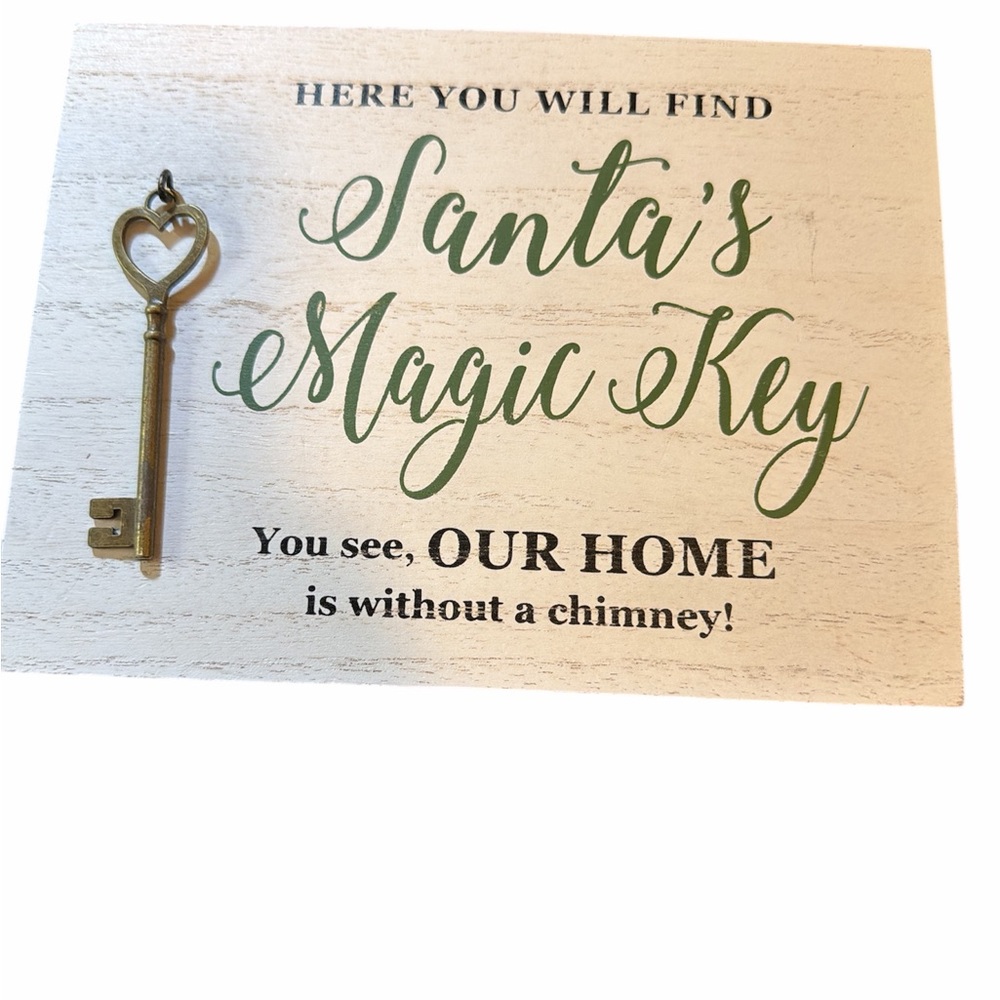 Santa's Magic Key Sign with Gold Key - Picture 1 of 1
